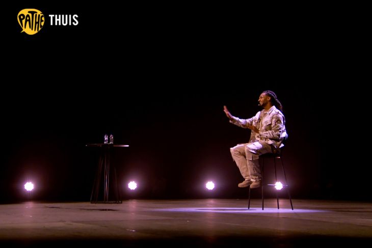 COMEDYSHOW 'IN DE WAR' NÚ TE ZIEN BIJ PATHÉ THUIS!